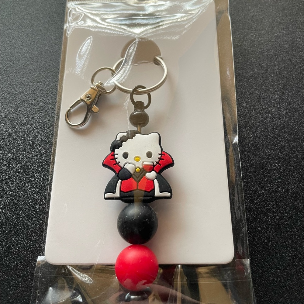 Handcrafted Hello Kitty Vampire Keychain - Picture 3 of 3